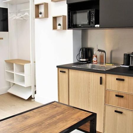 ビユールバンヌL'Escapade De Lyon, Charpennes, Jacuzzi Et Emplacement Idealアパートメント エクステリア 写真